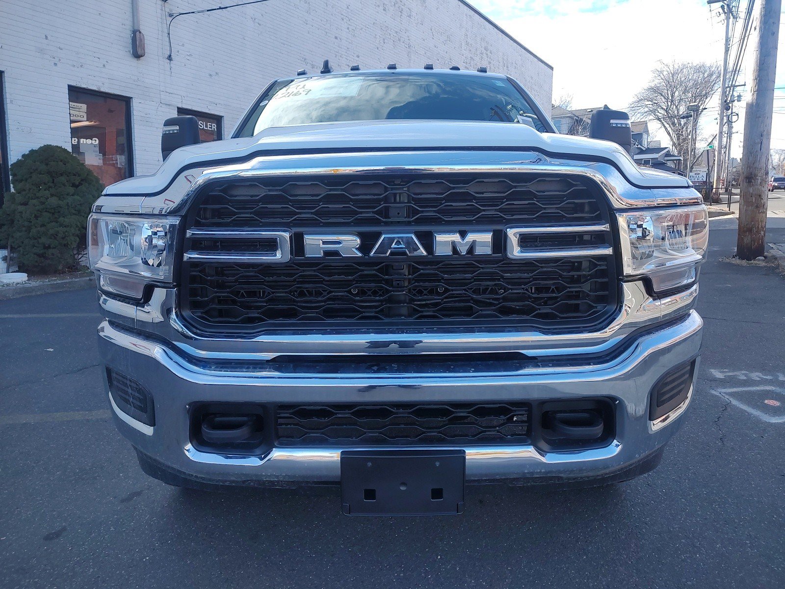 2024 Ram 2500 Tradesman photo 2