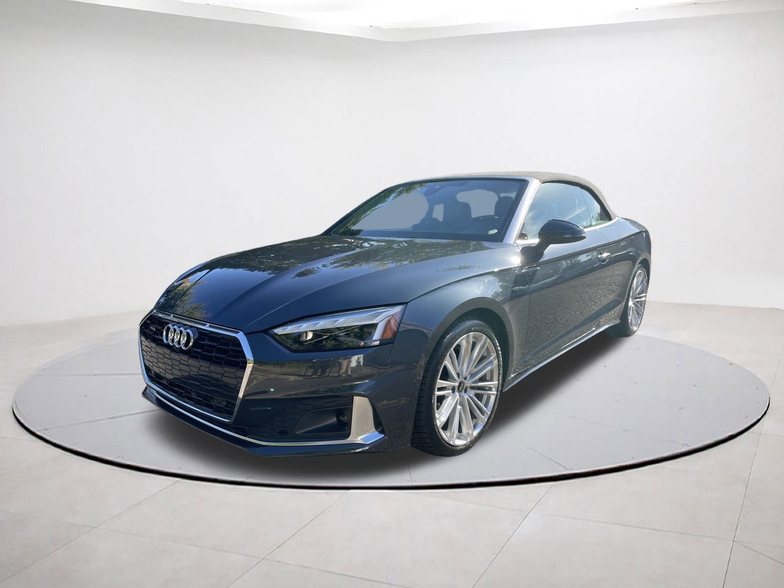 2022 Audi A5 Cabriolet Prestige 45 TFSI Quattro photo 3