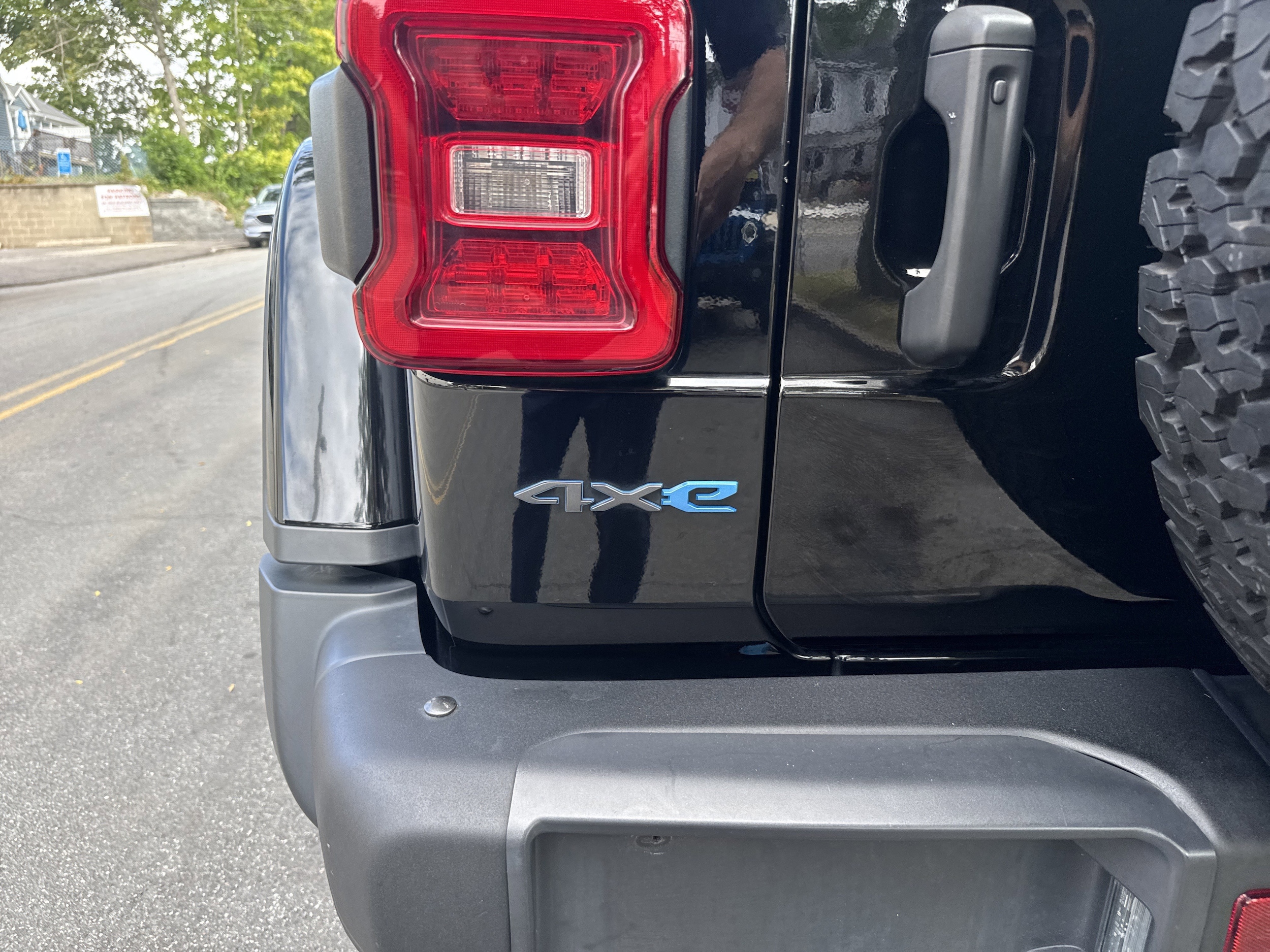 2022 Jeep Wrangler Unlimited Rubicon 4XE - Photo 19