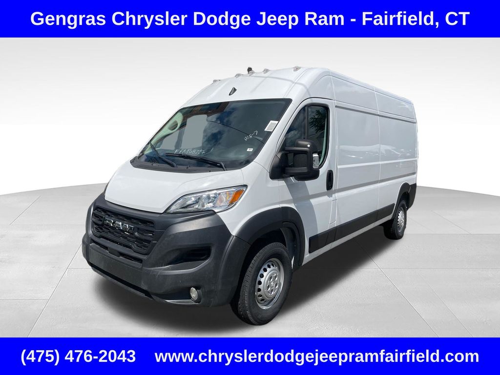 2026 RAM ProMaster Cargo Van Tradesman