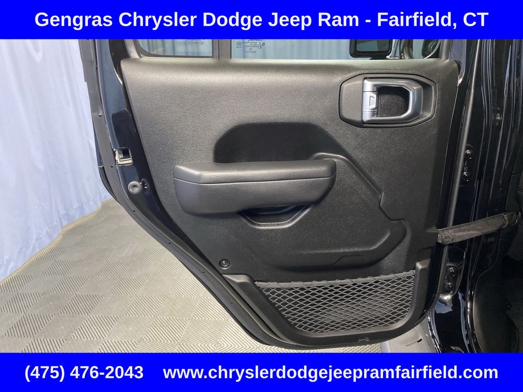 2022 Jeep Wrangler Unlimited Rubicon 4XE - Photo 23