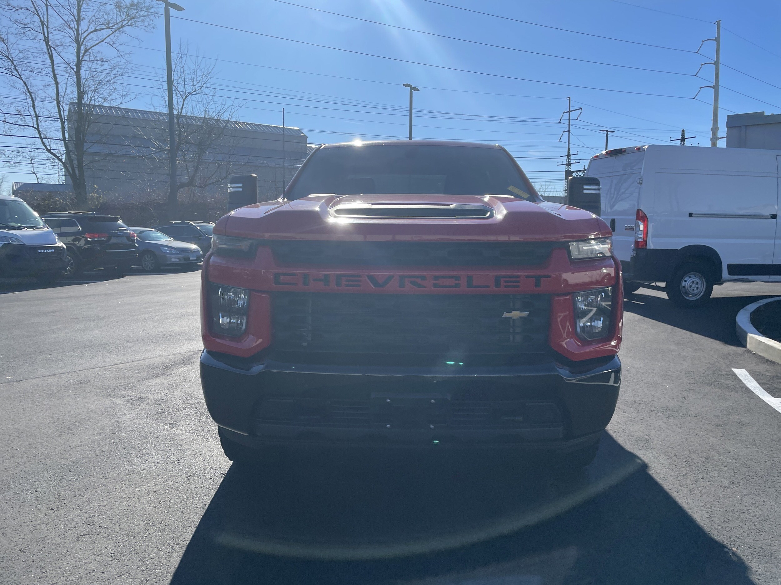 2022 Chevrolet Silverado 2500HD Custom photo 2