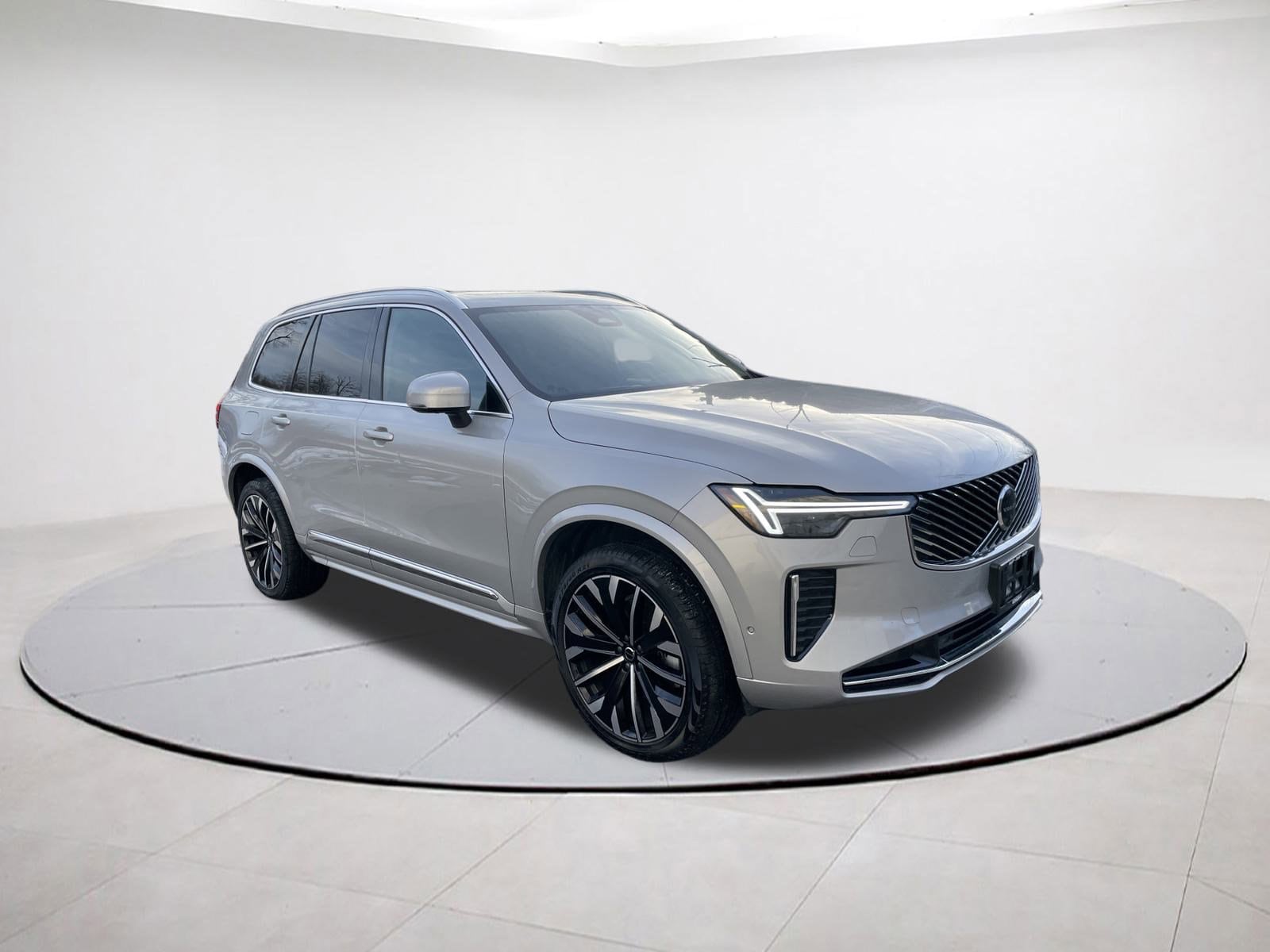 2025 Volvo XC90 2025.5 B6 AWD Plus 7-Seater 