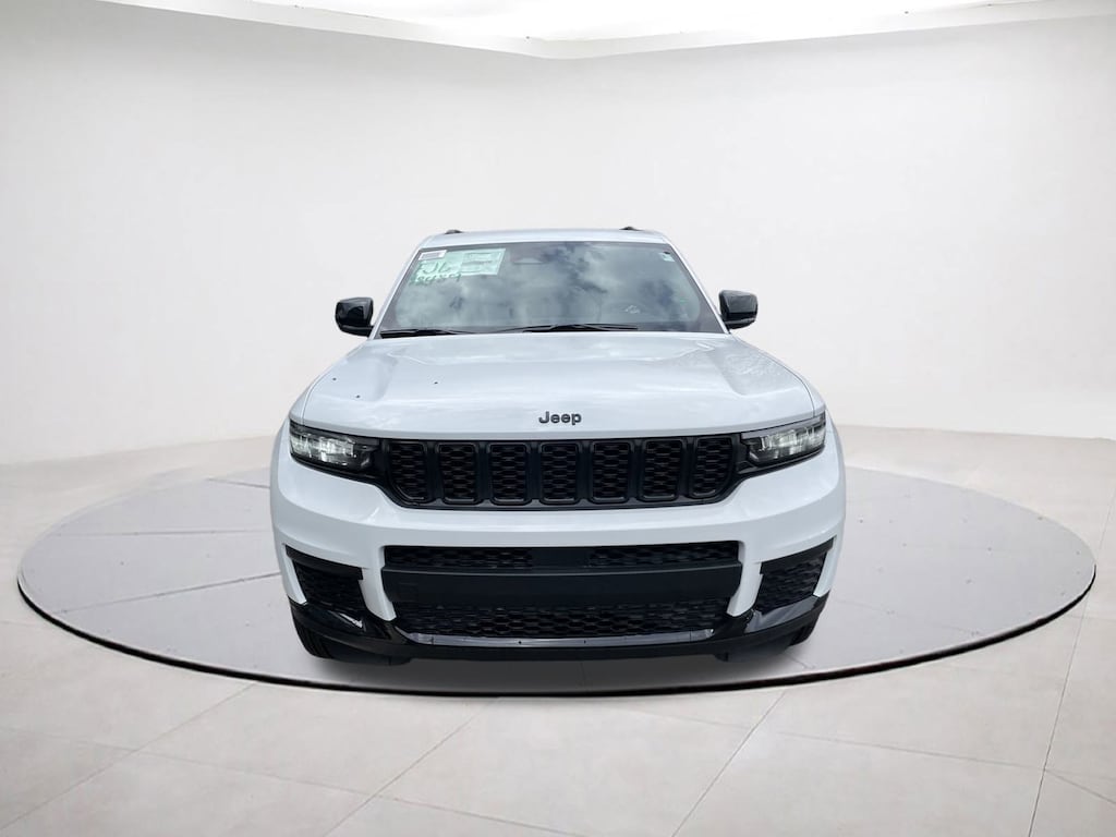 New 2025 Jeep Grand Cherokee L Altitude Sport Utility