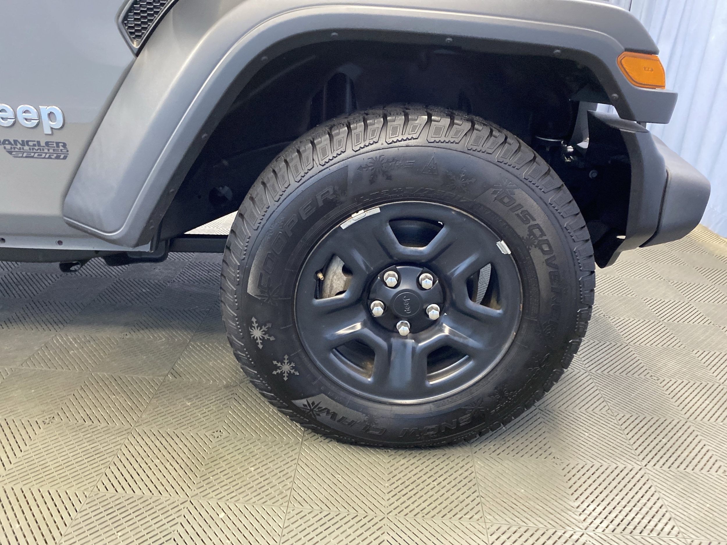2021 Jeep Wrangler Unlimited Sport - Photo 40