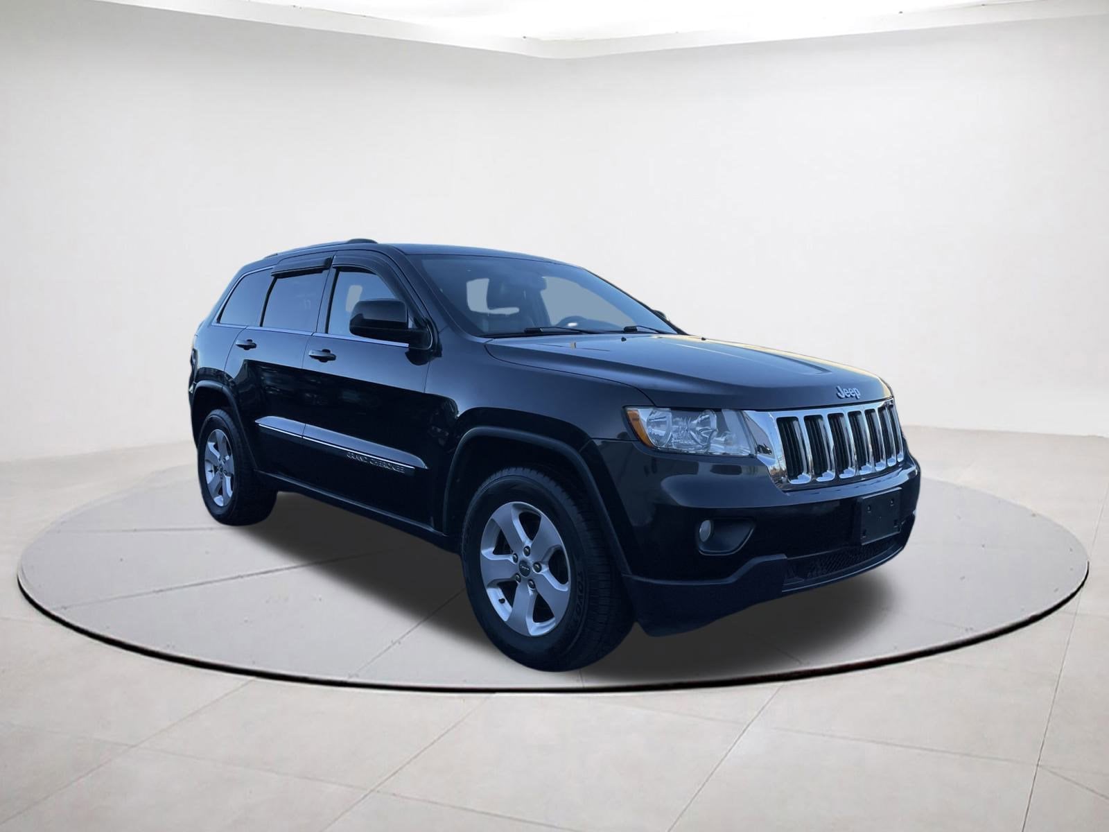 2013 Jeep Grand Cherokee Laredo's photo
