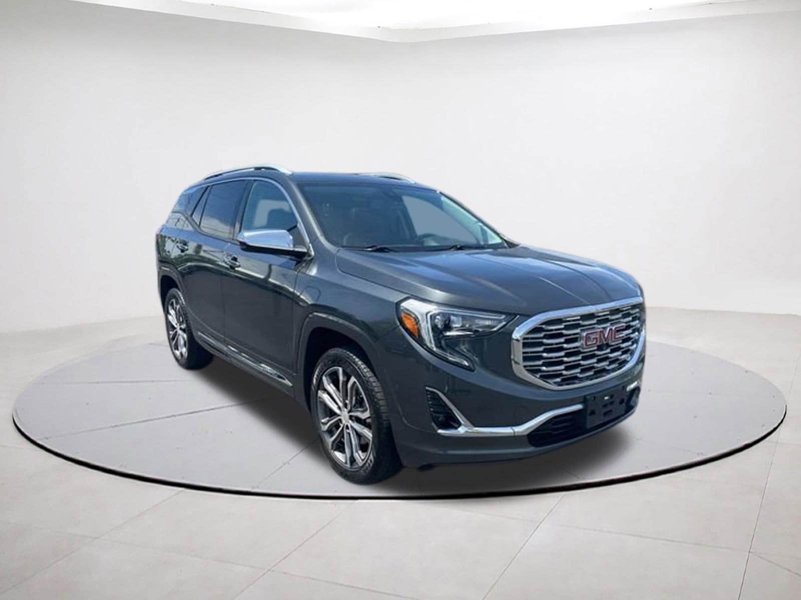 2019 GMC Terrain Denali AWD's photo