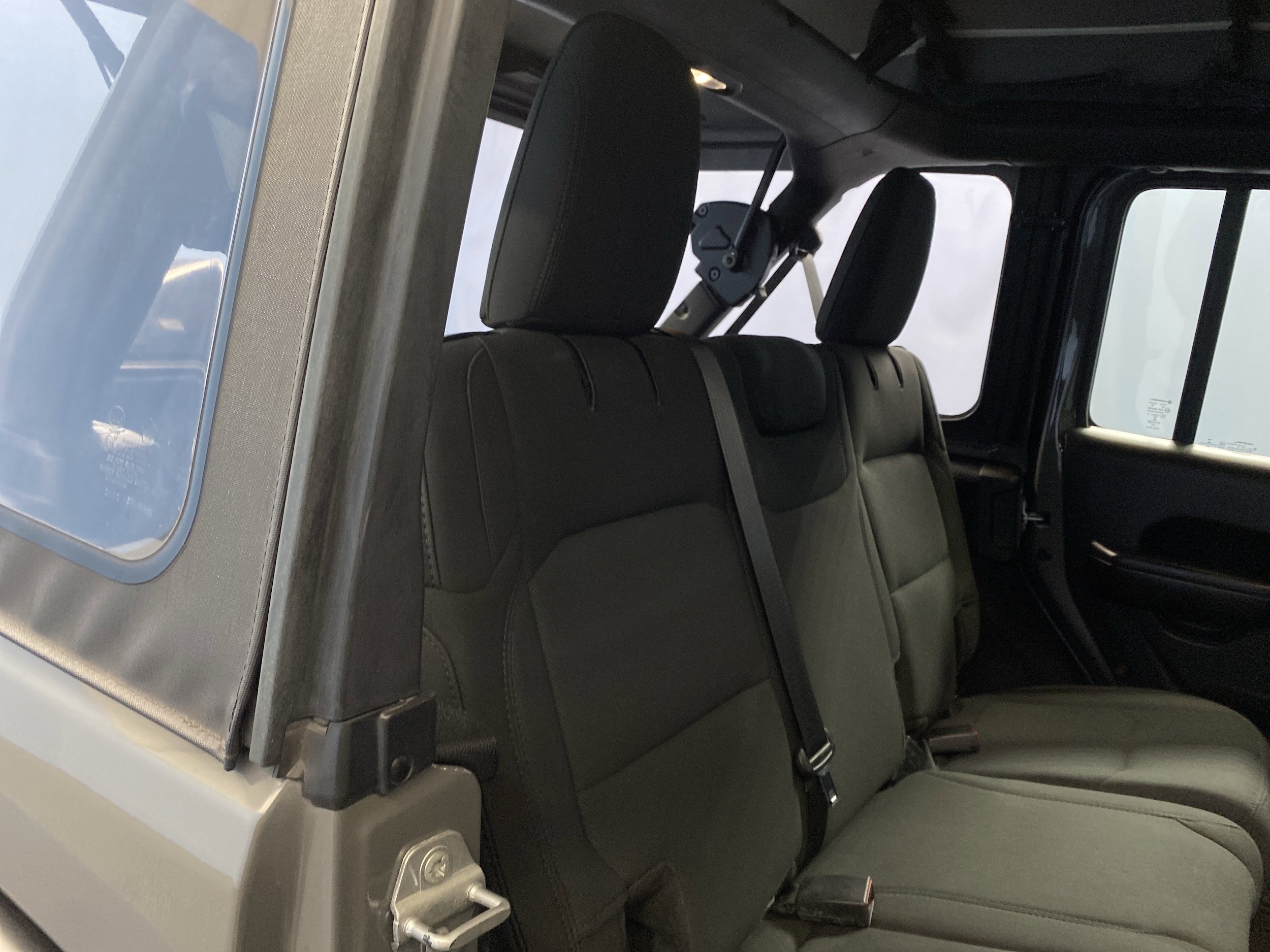 2021 Jeep Wrangler Unlimited Sport - Photo 35