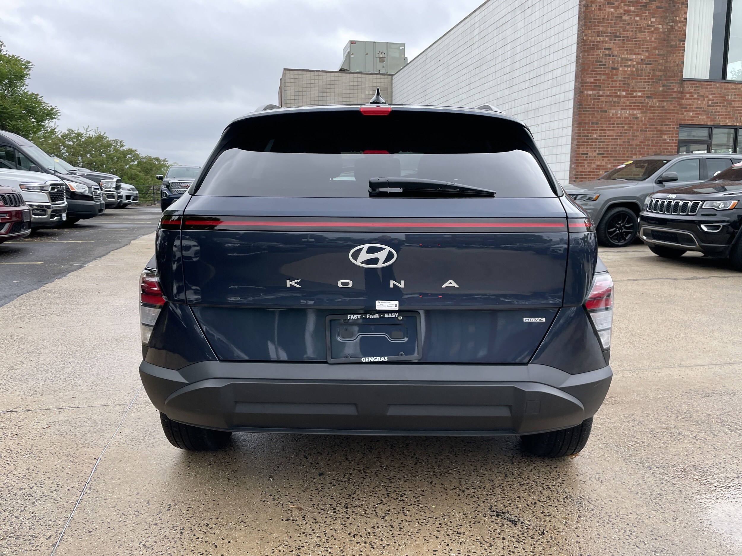 Used 2025 Hyundai Kona SEL with VIN KM8HBCAB4SU196112 for sale in Fairfield, CT
