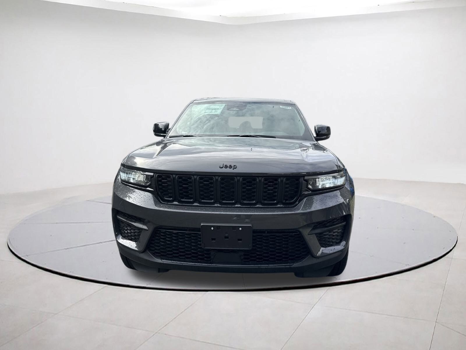 2025 Jeep Grand Cherokee Altitude X photo 2