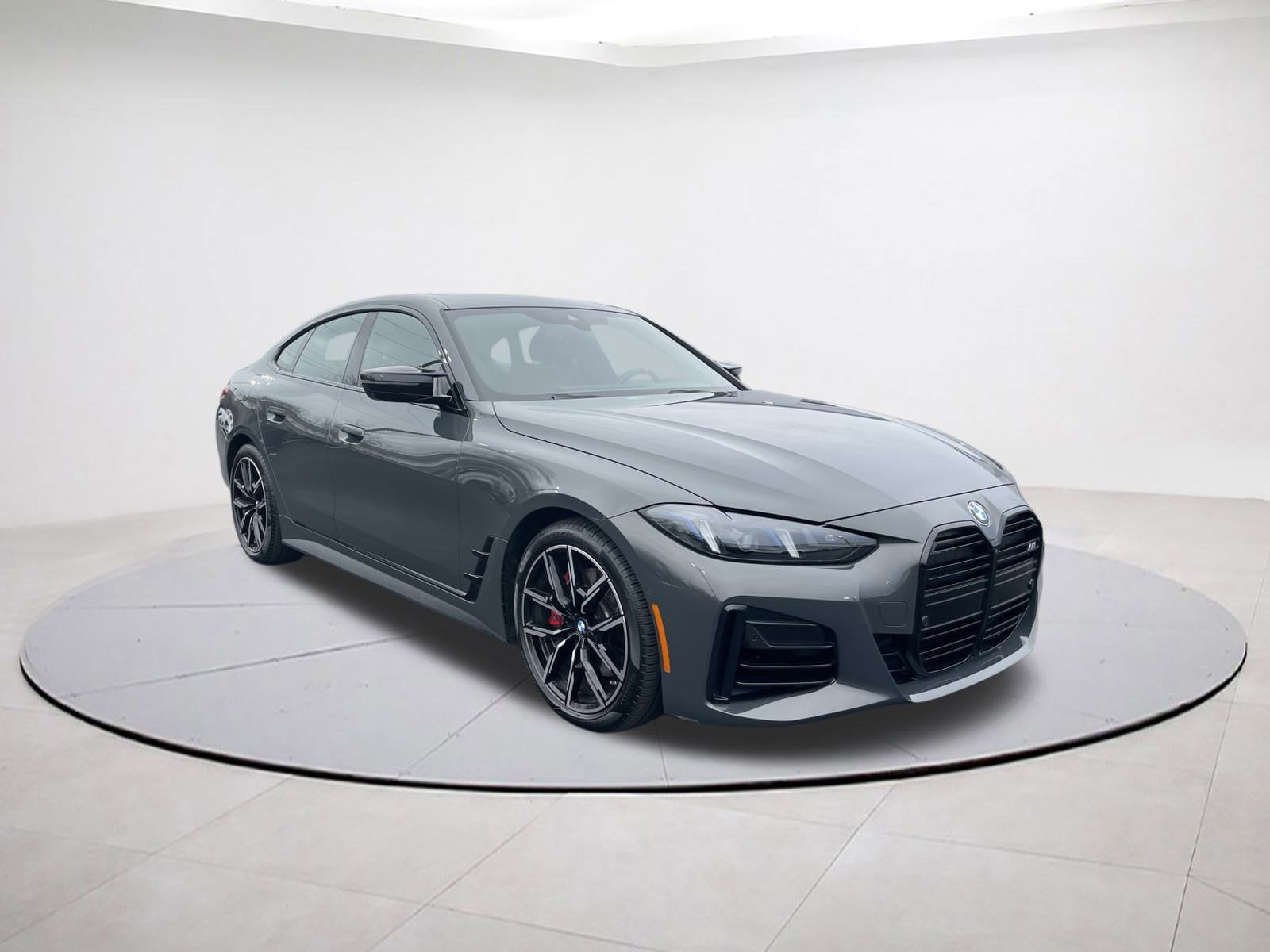 2025 BMW 4 Series M440i's photo