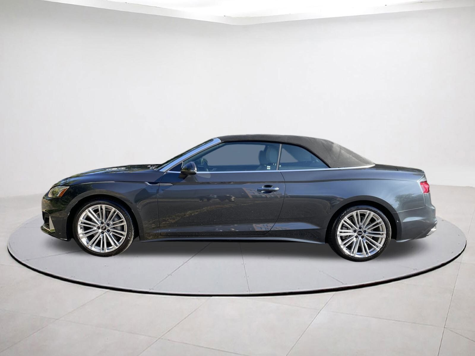 2022 Audi A5 Cabriolet Prestige 45 TFSI Quattro photo 4