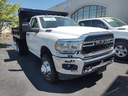 2024 Ram 3500 Chassis Cab Tradesman Pickup