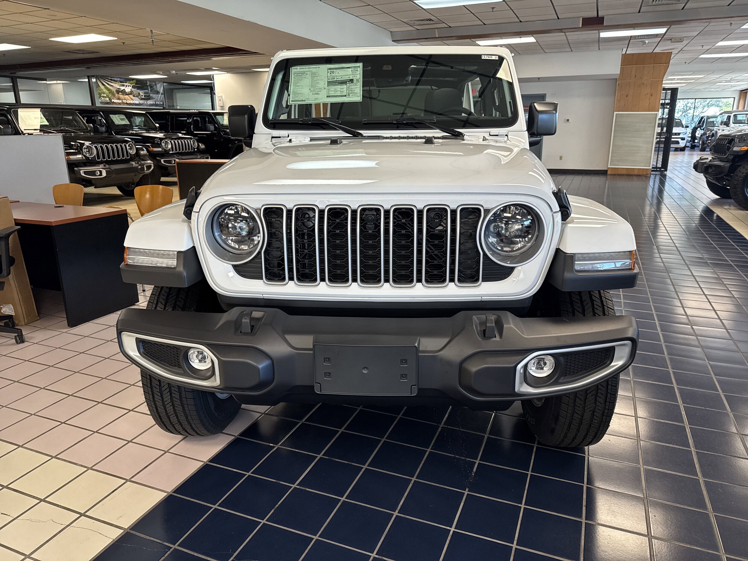 2025 Jeep Wrangler Sahara photo 2