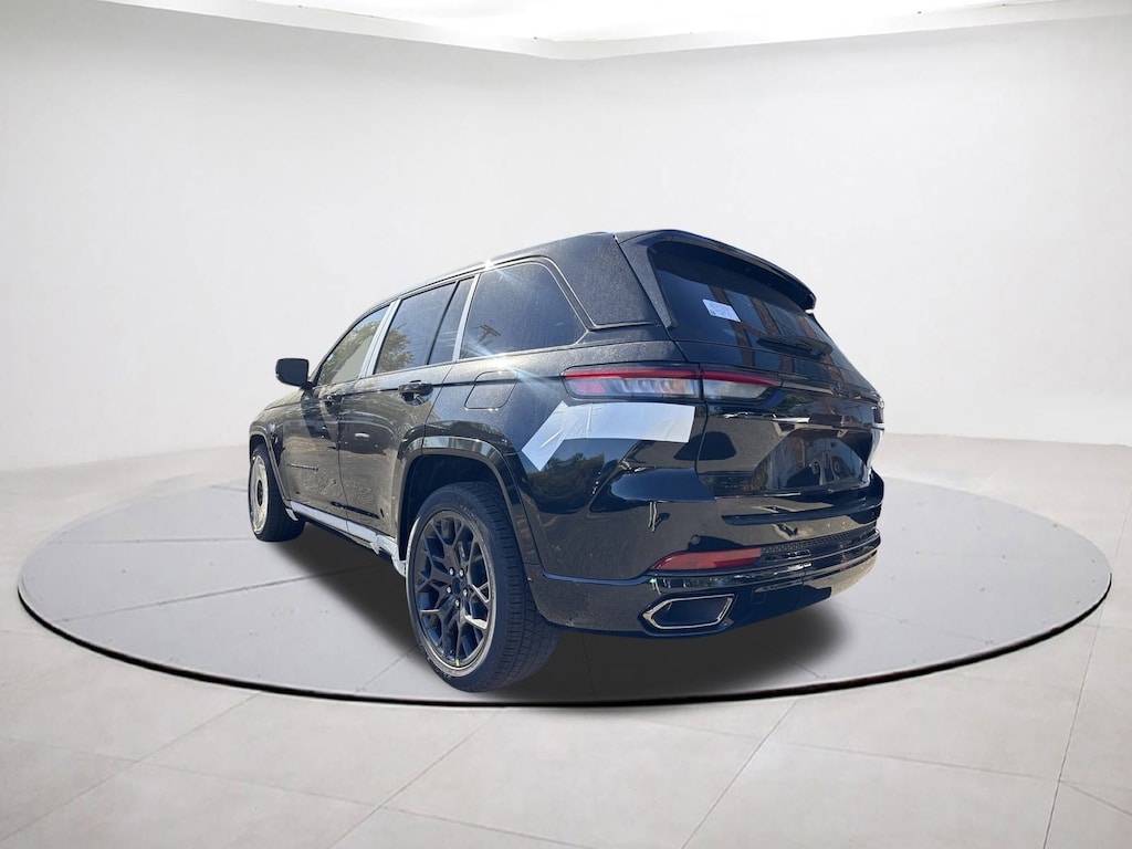 New 2025 Jeep Grand Cherokee Summit Reserve Sport Utility