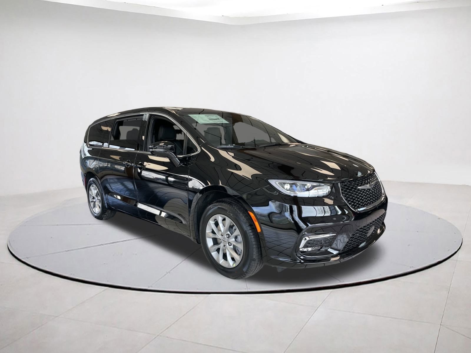 2025 Chrysler Pacifica Passenger Van 