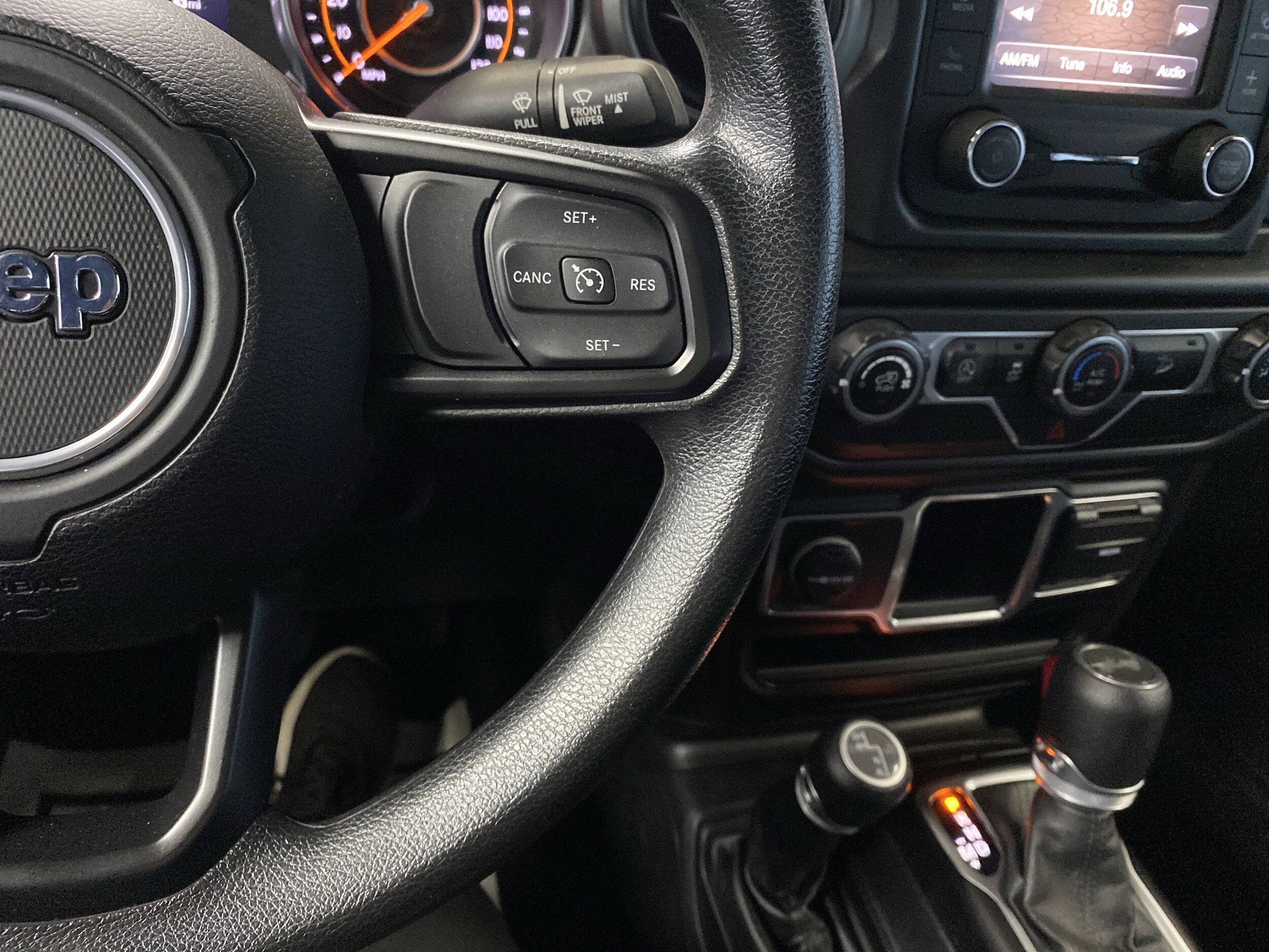 2021 Jeep Wrangler Unlimited Sport - Photo 19