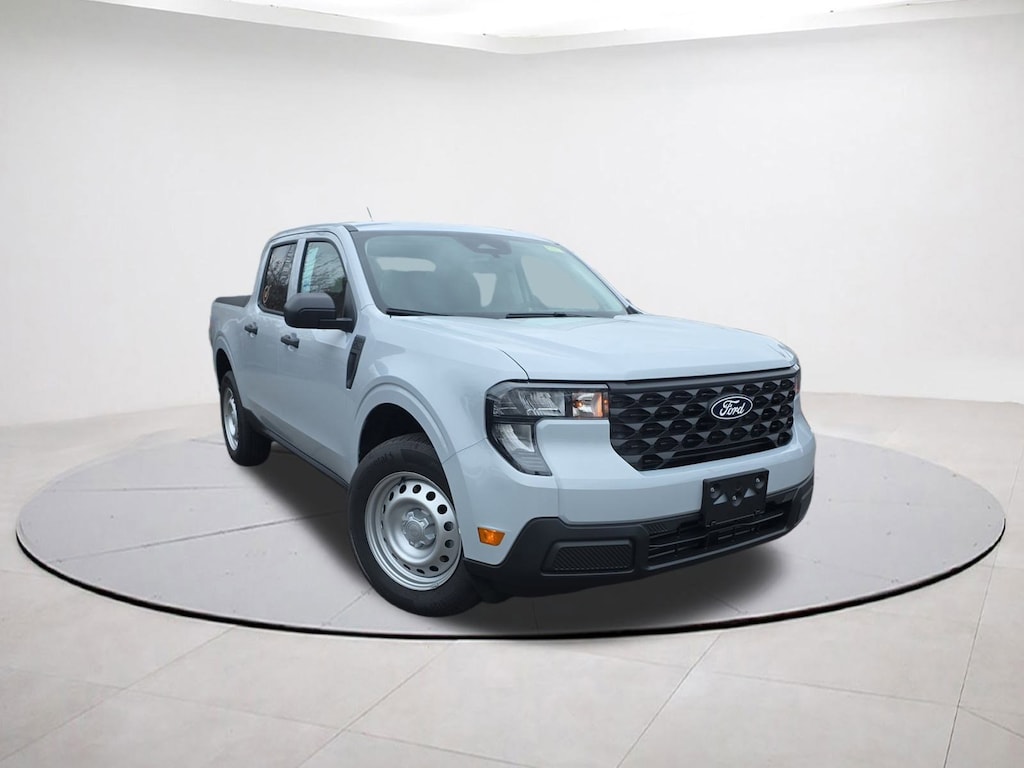 New 2025 Ford Maverick XL Truck SuperCrew