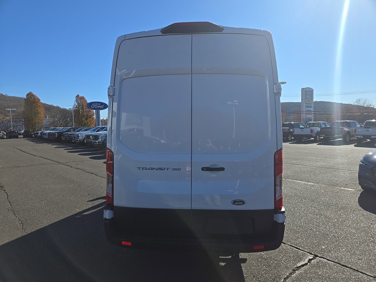 2024 Ford Transit photo 4