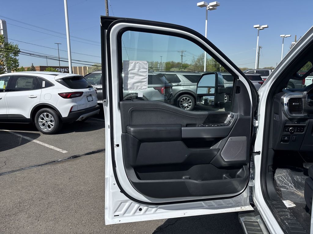 2025 Ford F-150 Lariat - Photo 47