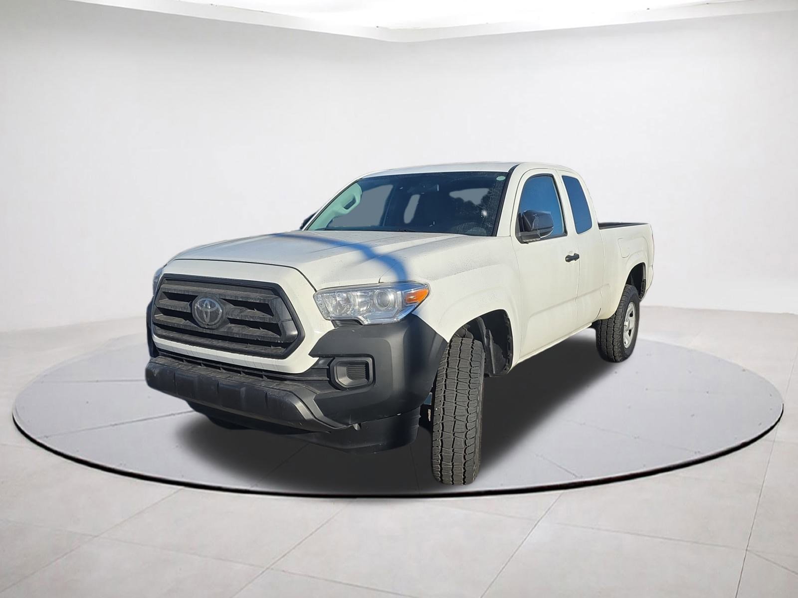 2023 Toyota Tacoma SR photo 3