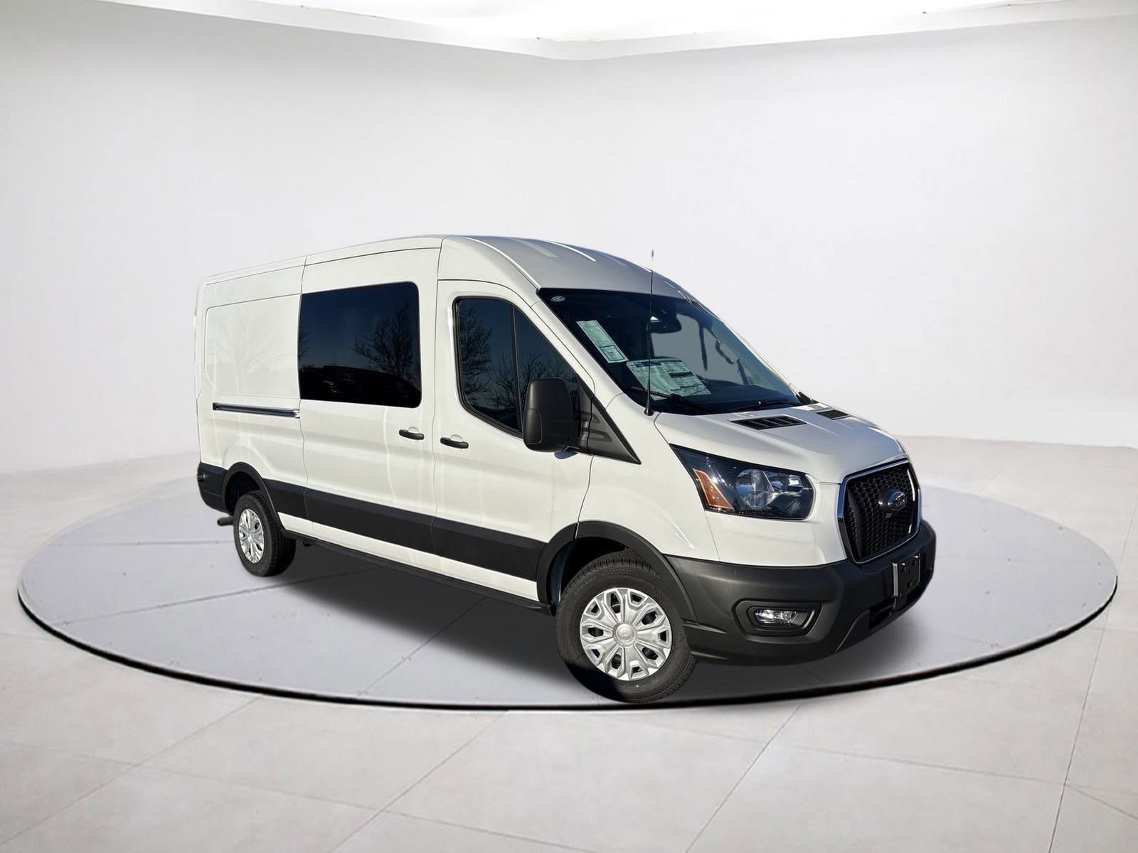 2024 Ford Transit Van Base's photo