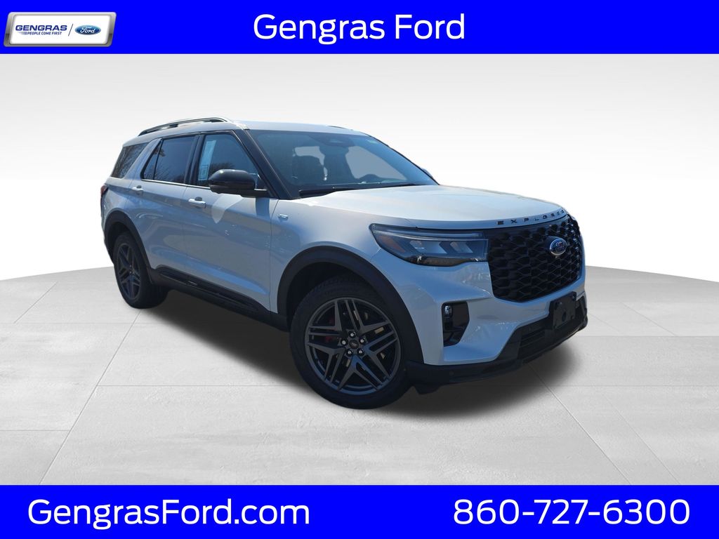 2026 Ford Explorer ST-LINE 4WD's photo
