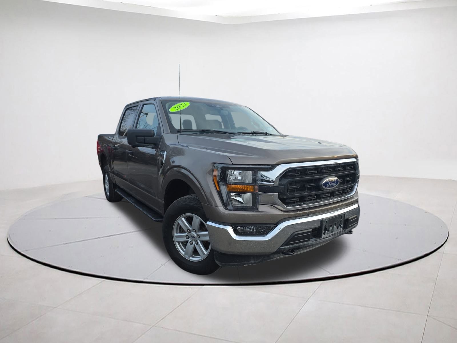 2023 Ford F-150 XLT's photo