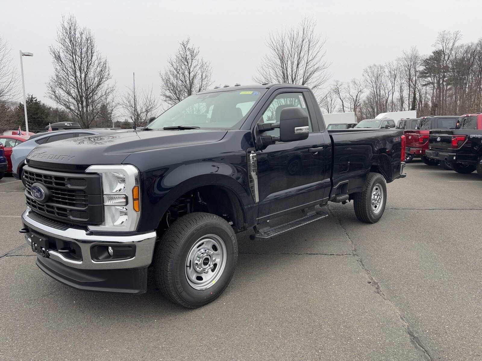 2025 Ford F-250 XLT photo 3