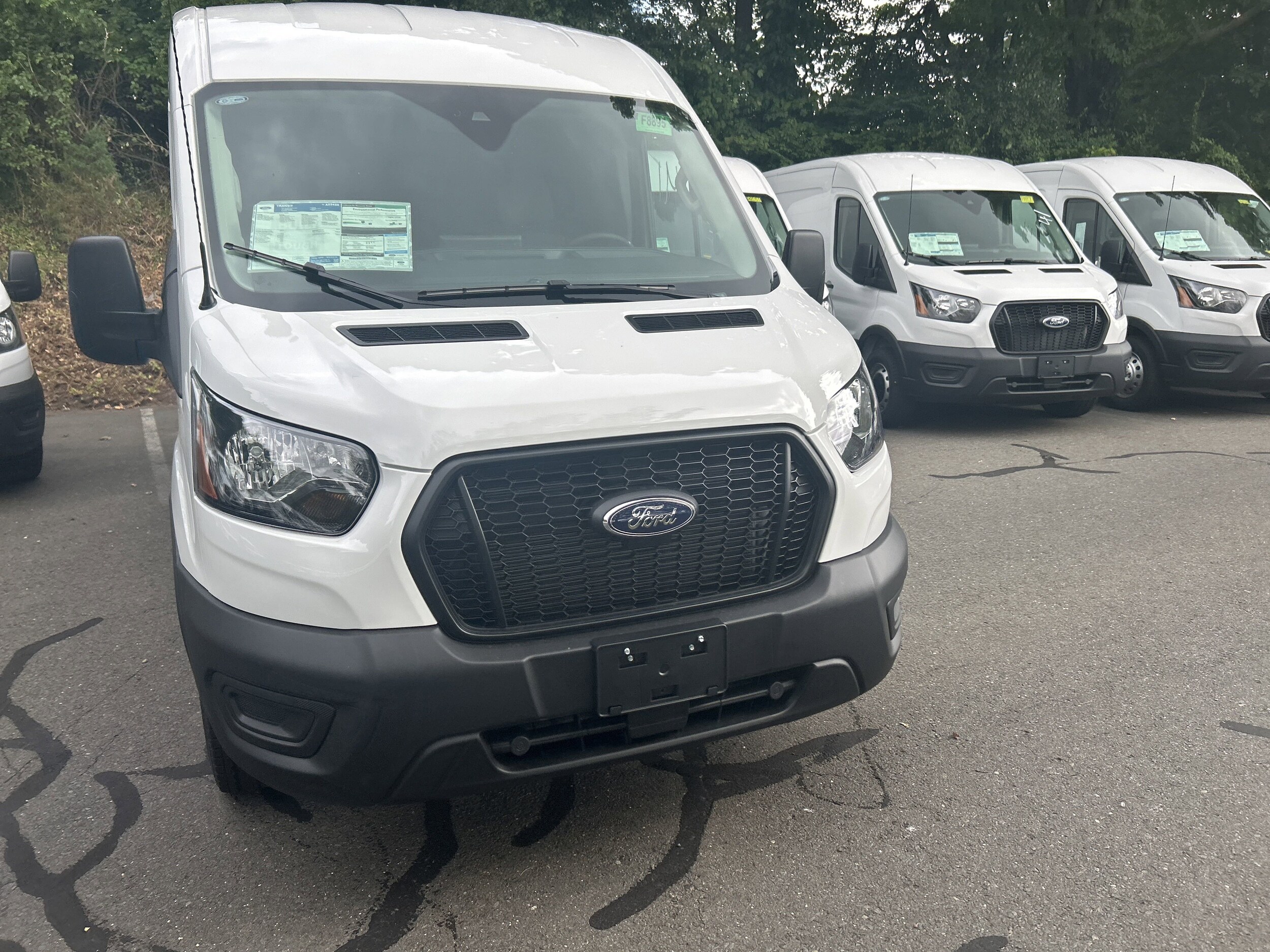 2025 Ford Transit photo 3