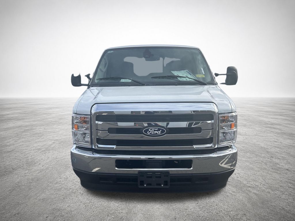 2026 Ford E-Series Cutaway Base - Photo 37