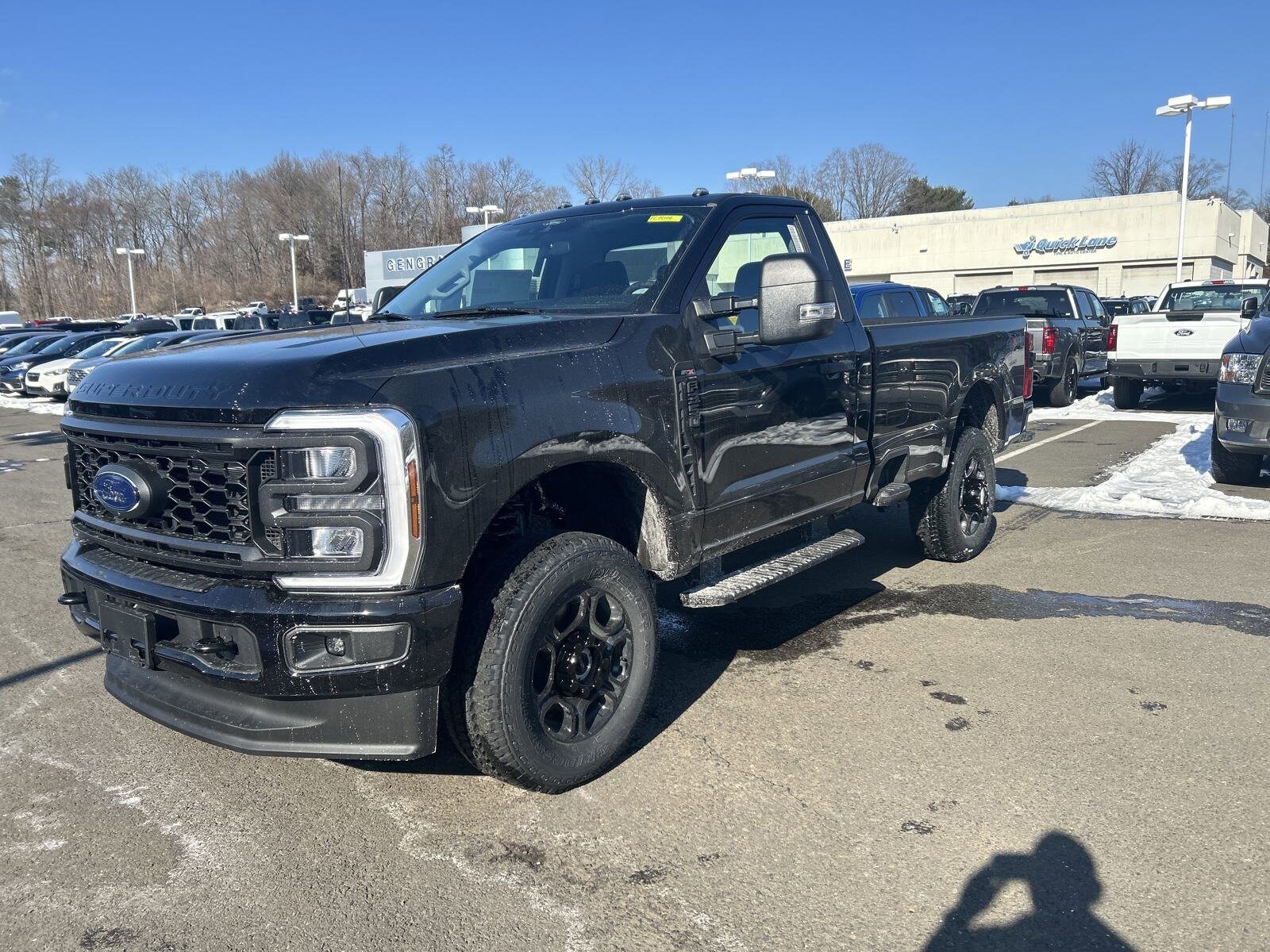 2025 Ford F-350 XL photo 3