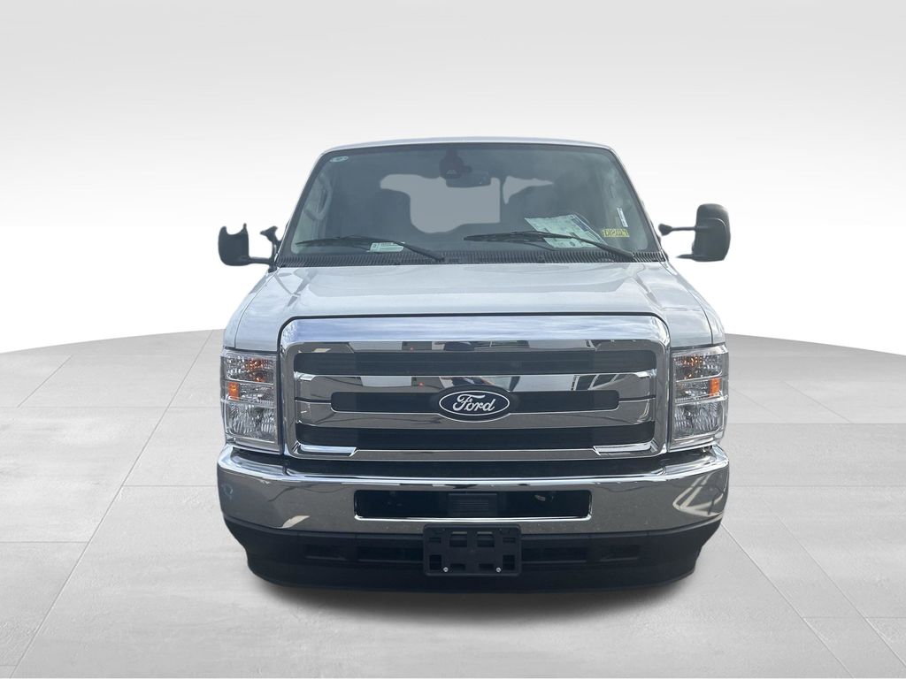 2026 Ford E-Series Cutaway Base - Photo 38