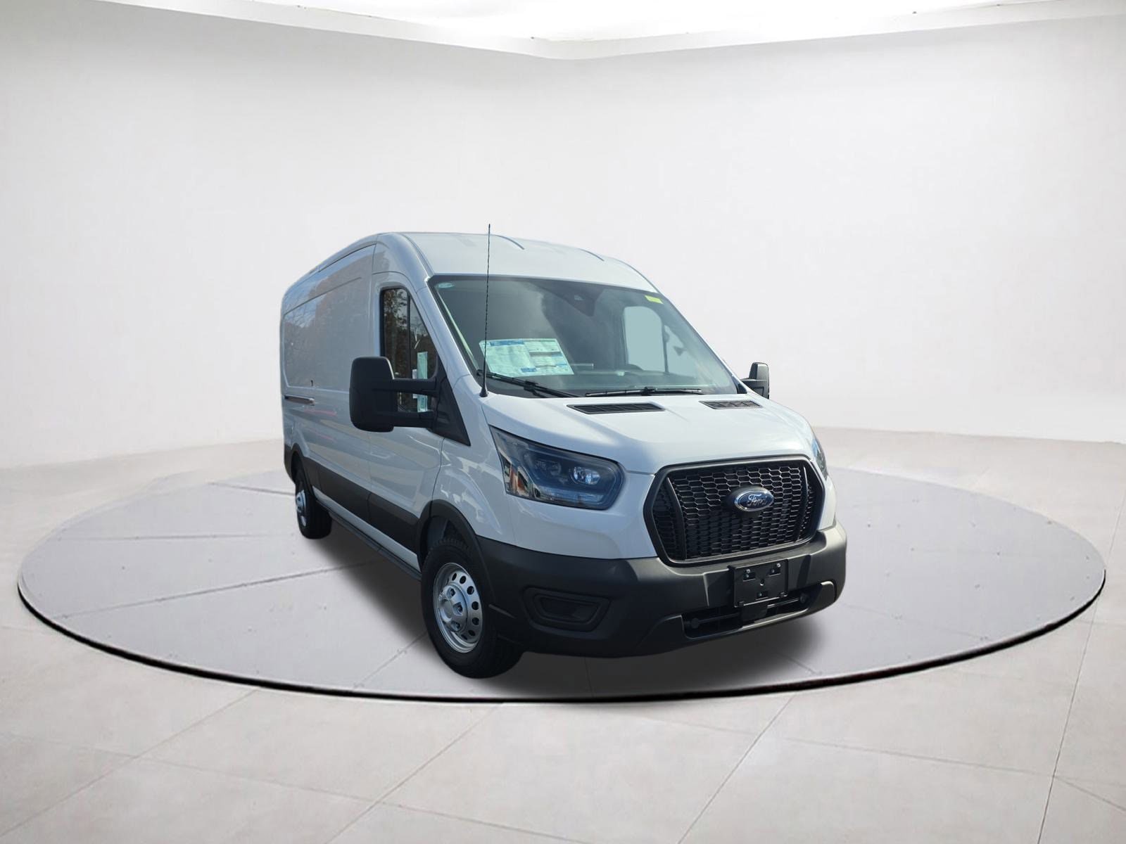 2025 Ford Transit Van Base's photo