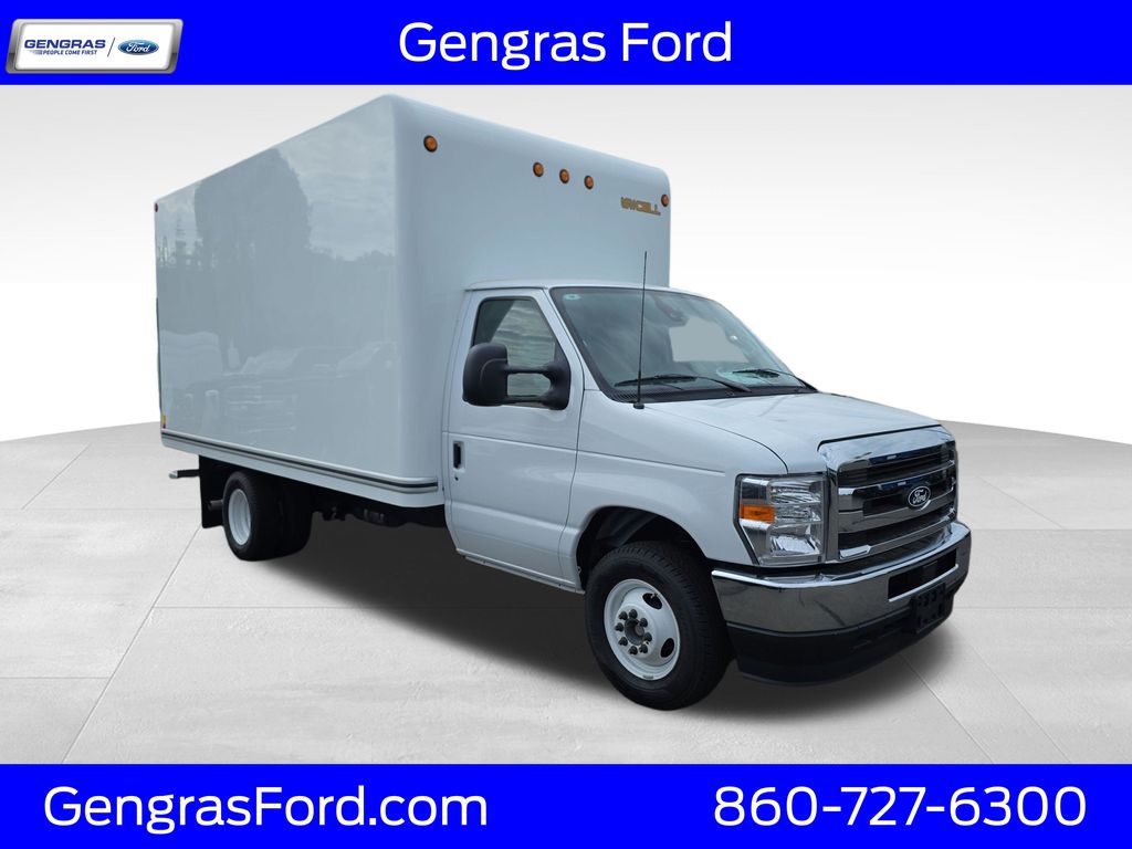 2027 Ford E-Series DRW E-350 Super Duty 158 in WB's photo