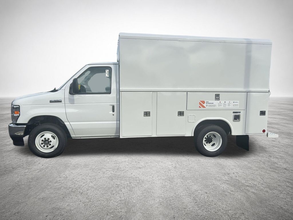 2026 Ford E-Series Cutaway Base - Photo 40