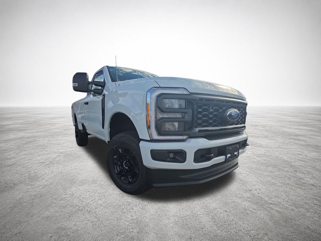 2026 Ford F-350 Super Duty XL - Photo 11