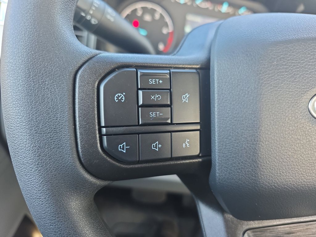 2026 Ford F-350 Super Duty XL - Photo 24