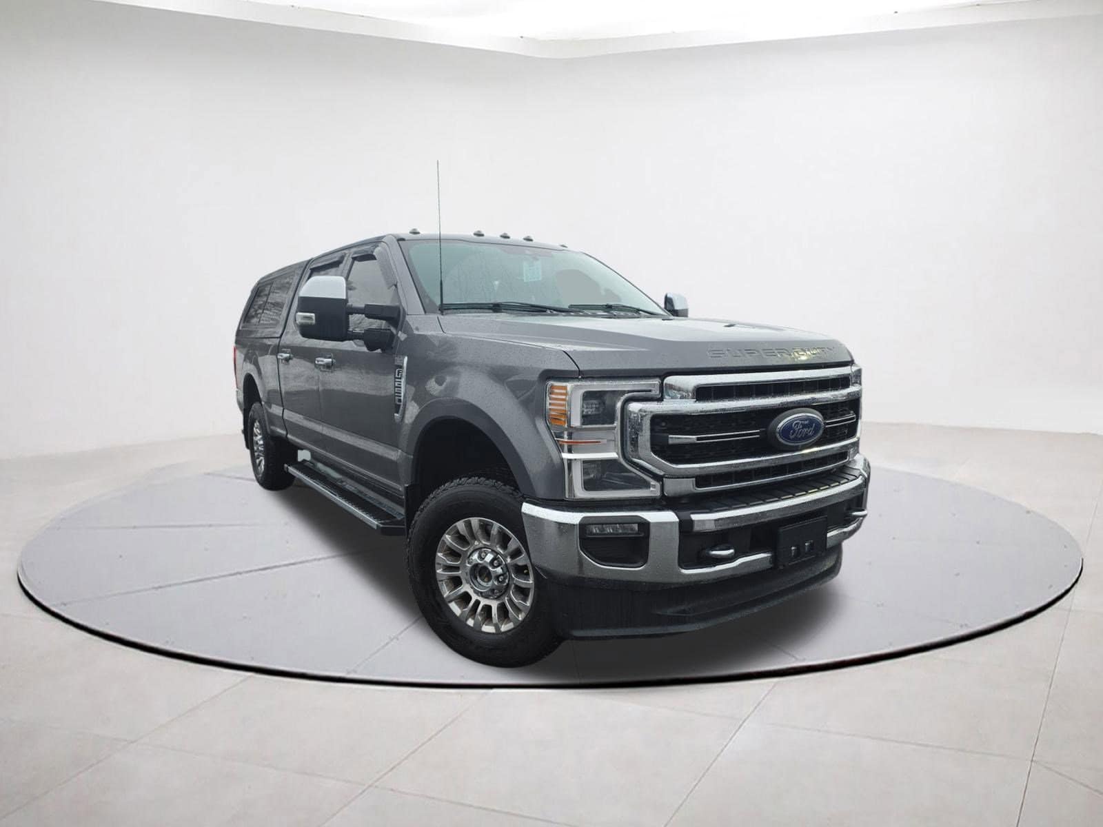 2022 Ford F-250 Super Duty Lariat's photo
