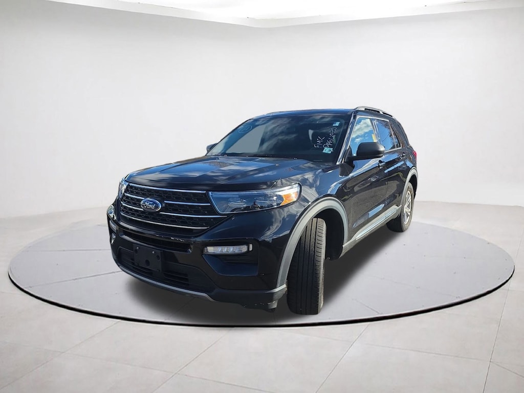 Certified 2022 Ford Explorer XLT SUV