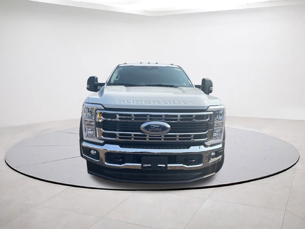 New 2025 Ford F-550 Chassis XL Truck Super Cab
