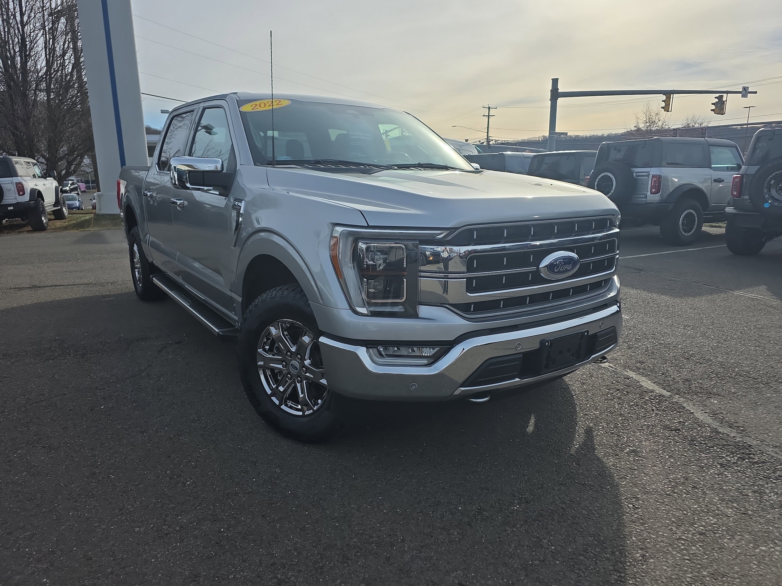2022 Ford F-150 Lariat's photo