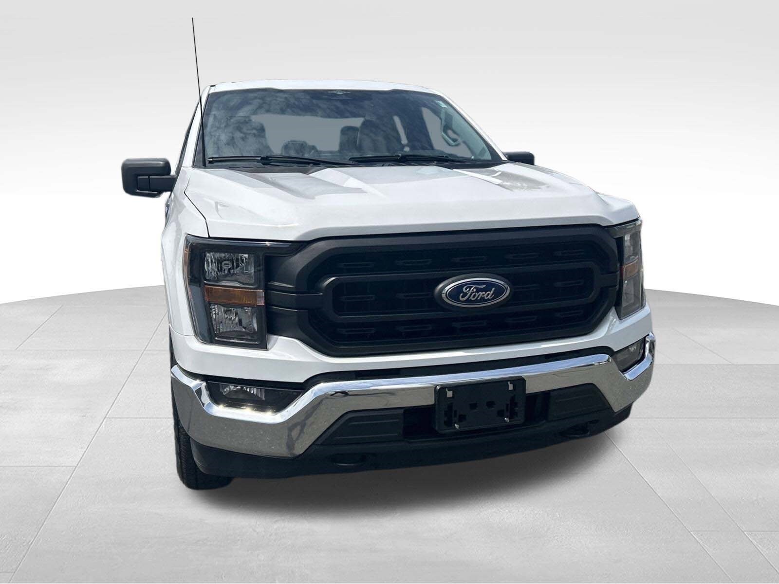 2023 Ford F-150 XL photo 4