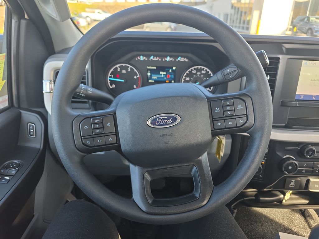 2026 Ford F-350 Super Duty XL - Photo 22
