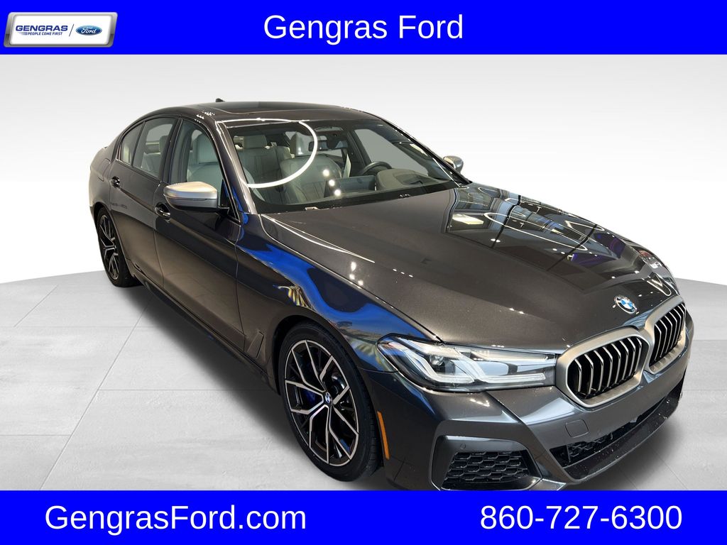 2023 BMW 5 Series M550i
