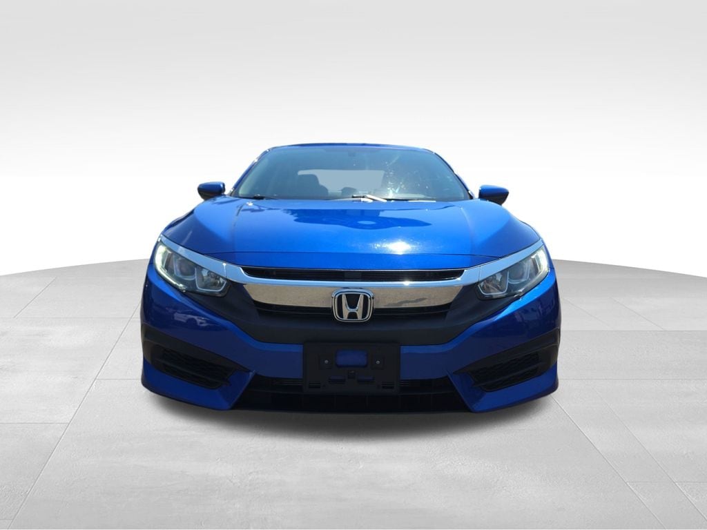 19XFC2F52JE202136