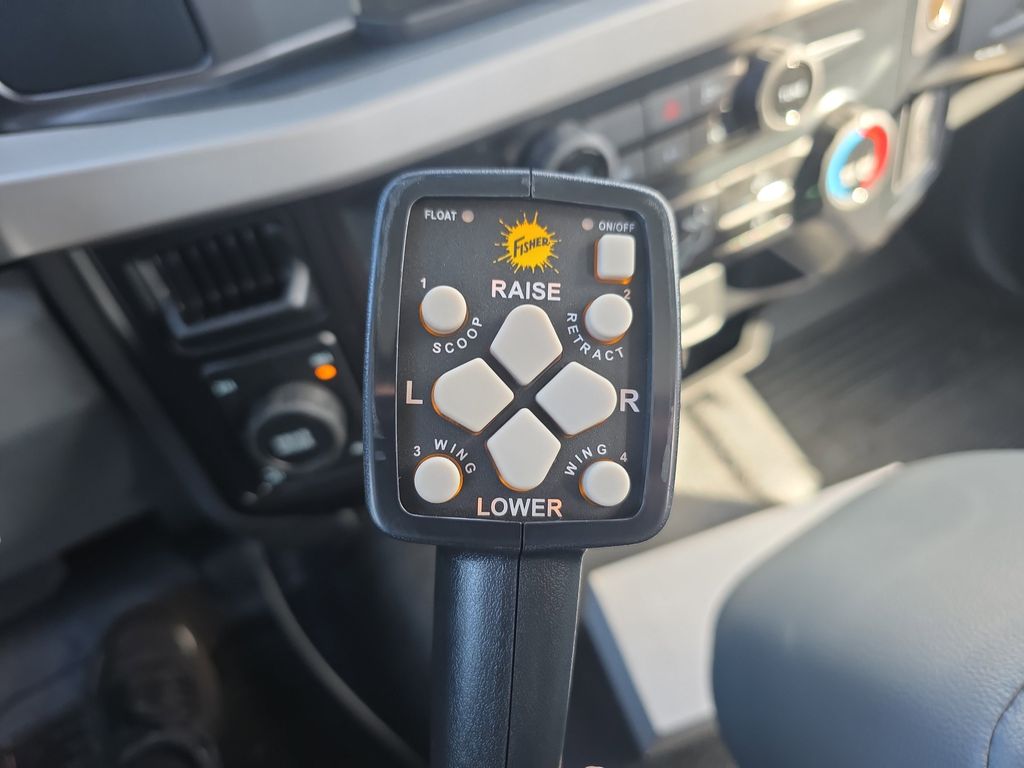 2026 Ford F-350 Super Duty XL - Photo 41