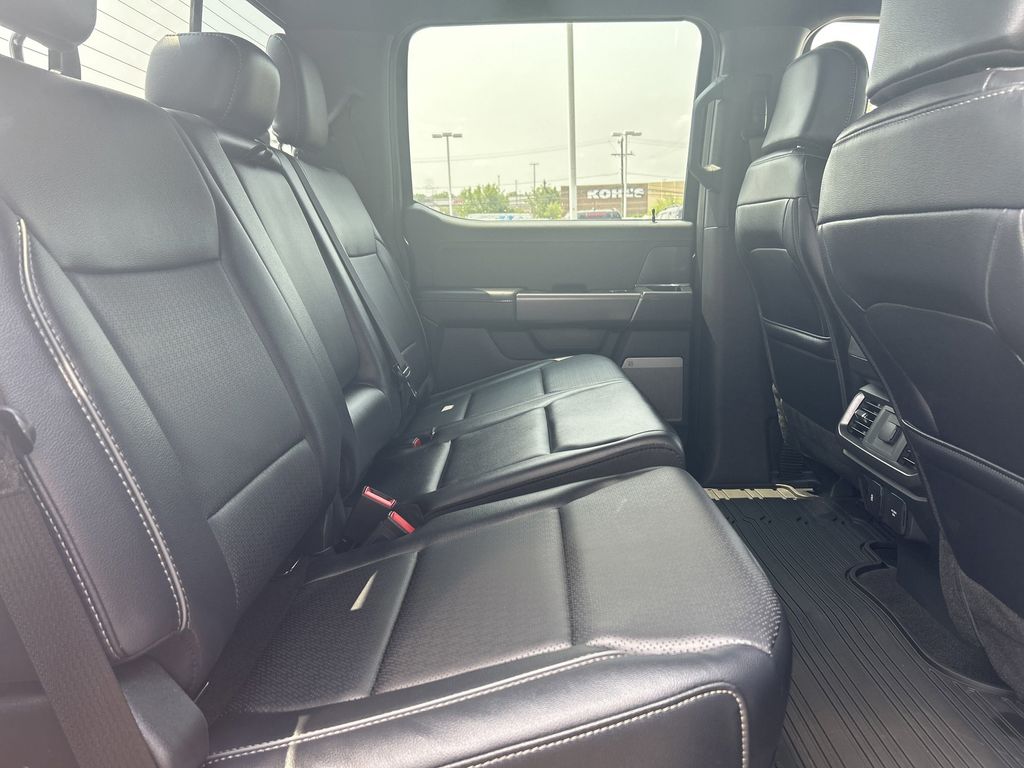 2025 Ford F-150 Lariat - Photo 24