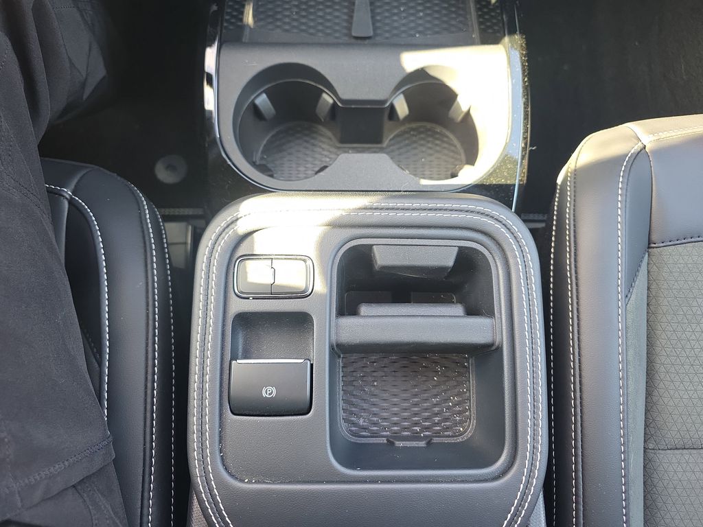 2025 Ford Mustang Mach-E GT - Photo 42