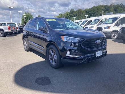 2022 Ford Edge SEL SUV